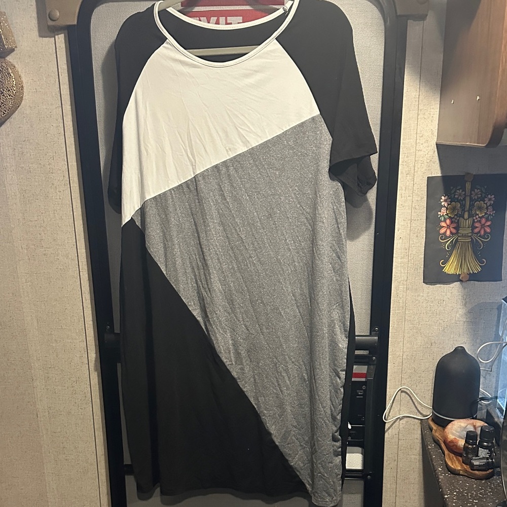 Amazon Women's Color Block Midi Dress - Black, White, Gray